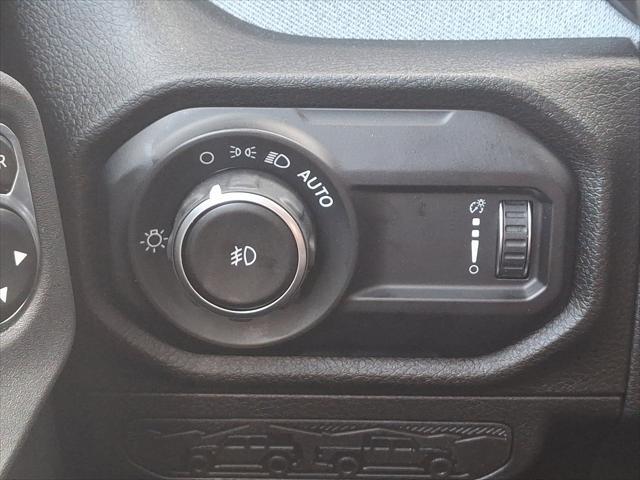 new 2025 Jeep Wrangler car, priced at $49,450