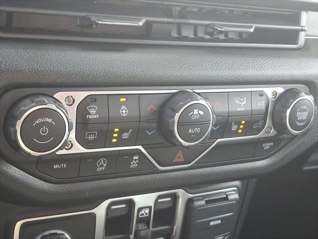 new 2025 Jeep Wrangler car, priced at $49,450