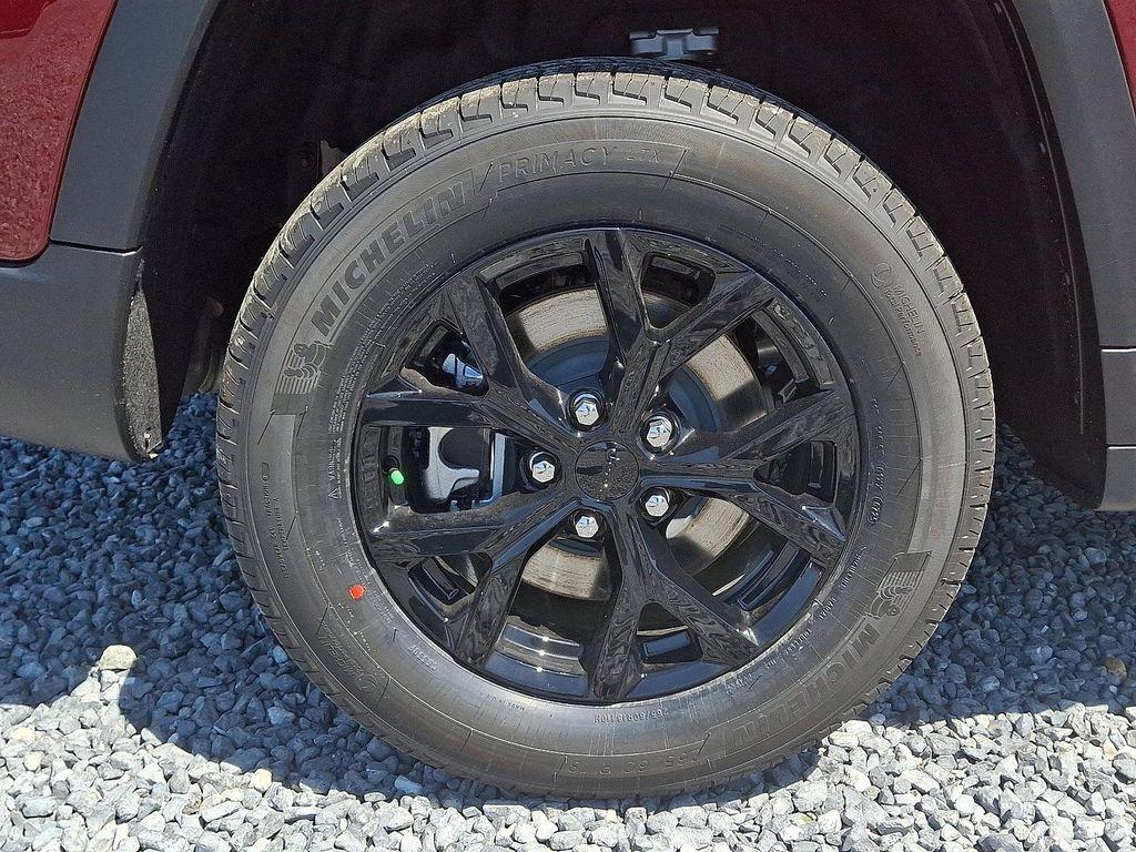 new 2025 Jeep Grand Cherokee L car, priced at $47,658