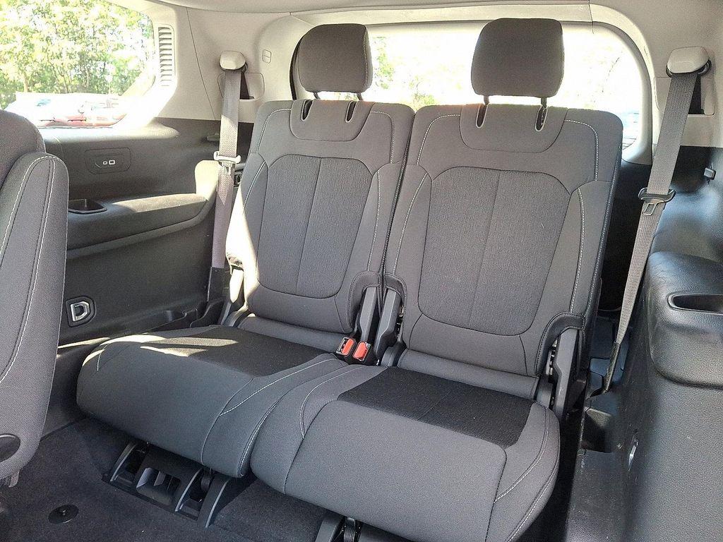 used 2021 Jeep Grand Cherokee L car, priced at $28,500
