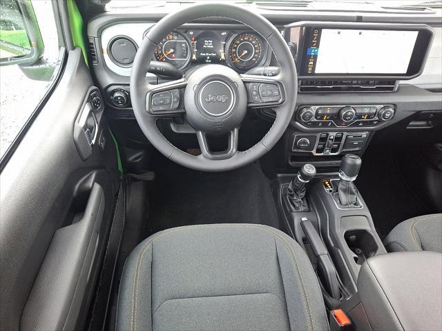new 2025 Jeep Gladiator car, priced at $50,400
