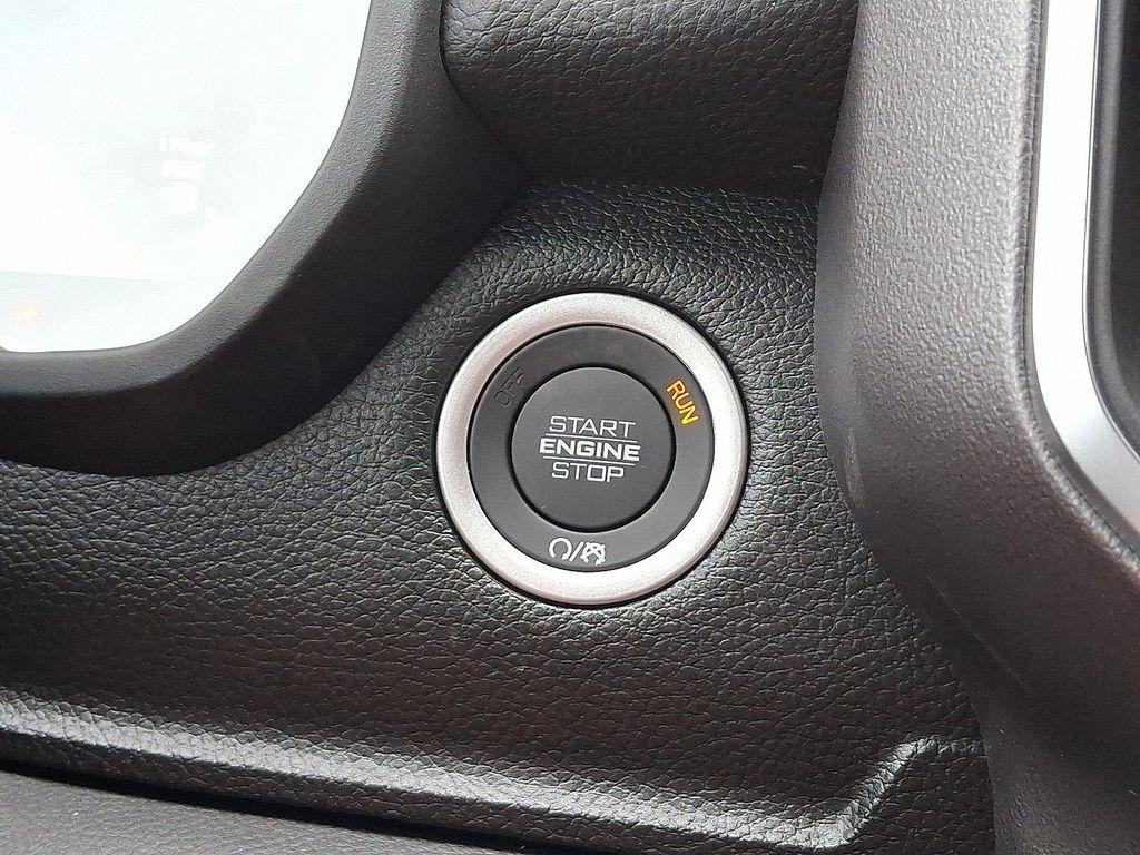 new 2025 Ram 1500 car, priced at $58,285