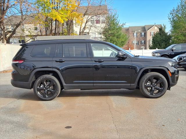 used 2023 Jeep Grand Cherokee L car, priced at $34,600