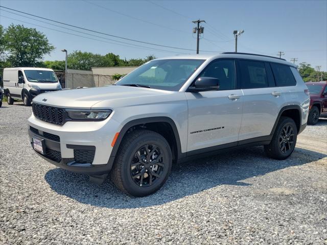 new 2025 Jeep Grand Cherokee L car, priced at $48,030