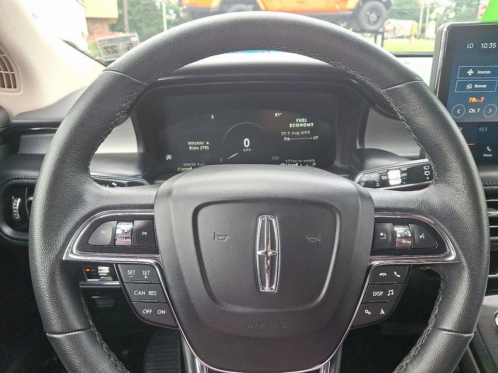 used 2022 Lincoln Nautilus car, priced at $30,000
