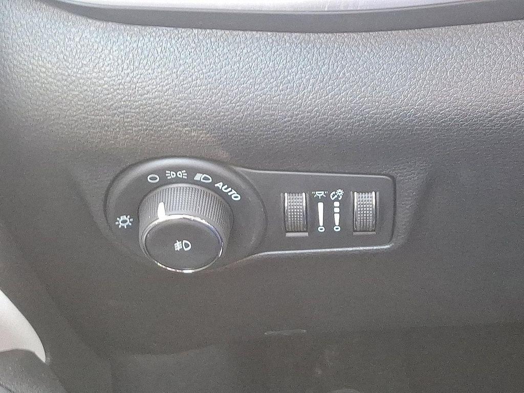 new 2026 Jeep Compass car, priced at $35,231