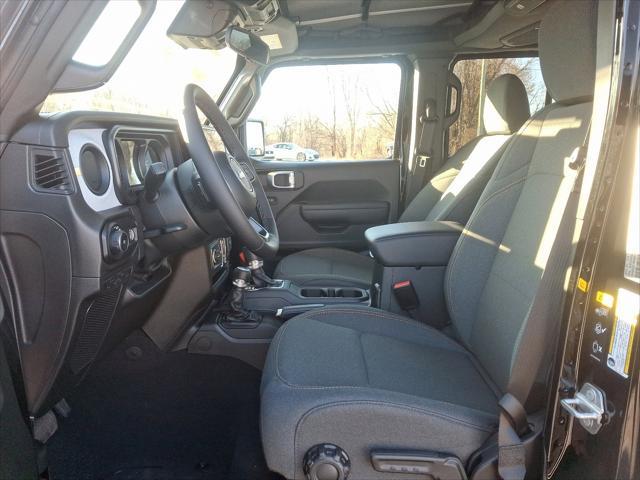 new 2025 Jeep Wrangler car, priced at $49,450