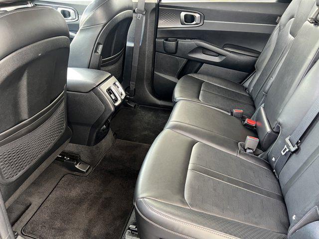 used 2024 Kia Sorento car, priced at $28,997