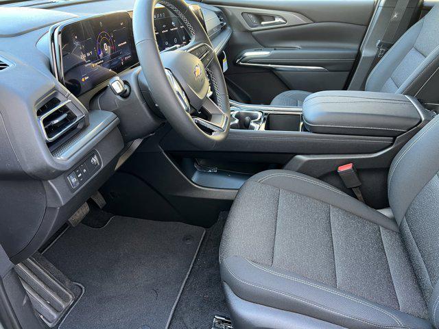 new 2026 Chevrolet Traverse car, priced at $43,093