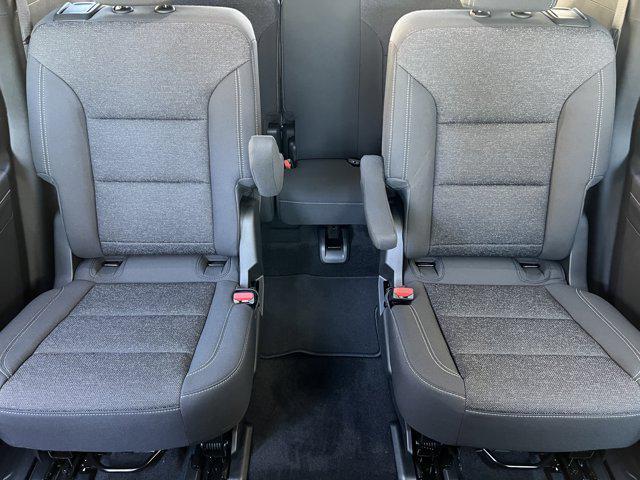 new 2026 Chevrolet Traverse car, priced at $43,093
