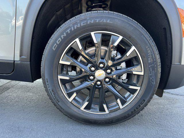 new 2026 Chevrolet Traverse car, priced at $43,093