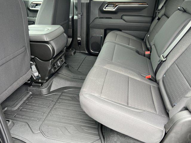 new 2025 GMC Sierra 1500 car, priced at $47,247