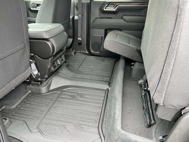 new 2025 GMC Sierra 1500 car, priced at $47,247