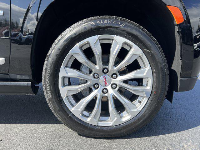 used 2024 GMC Yukon car, priced at $76,497