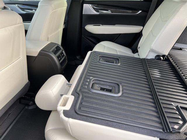 used 2025 Cadillac XT5 car, priced at $54,997