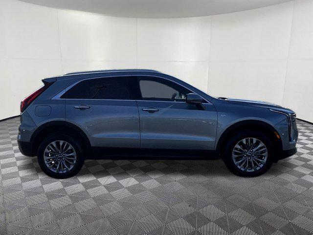 used 2025 Cadillac XT4 car, priced at $41,997