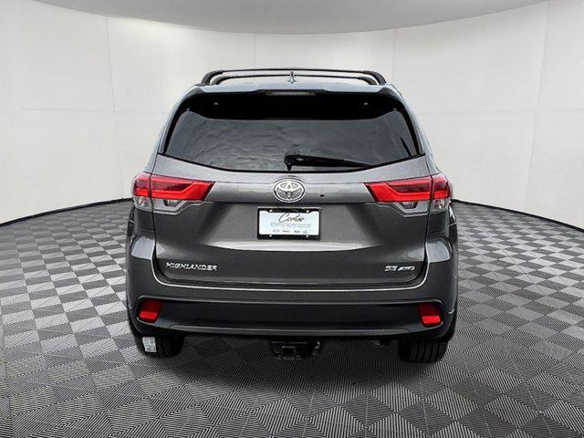 used 2018 Toyota Highlander car, priced at $25,497