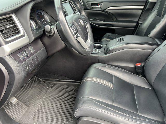 used 2018 Toyota Highlander car, priced at $25,497