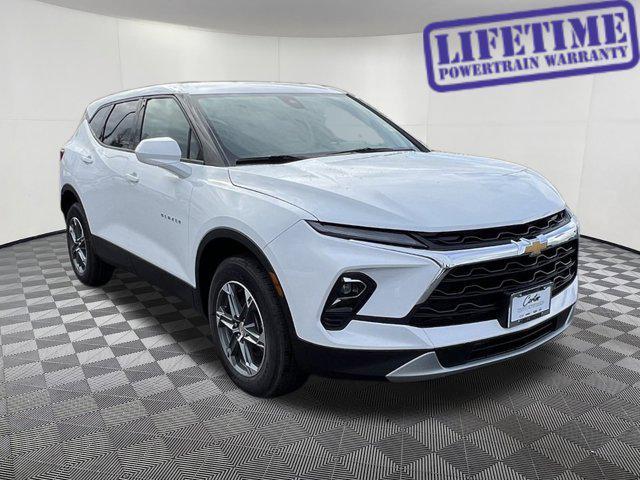 new 2025 Chevrolet Blazer car, priced at $35,995