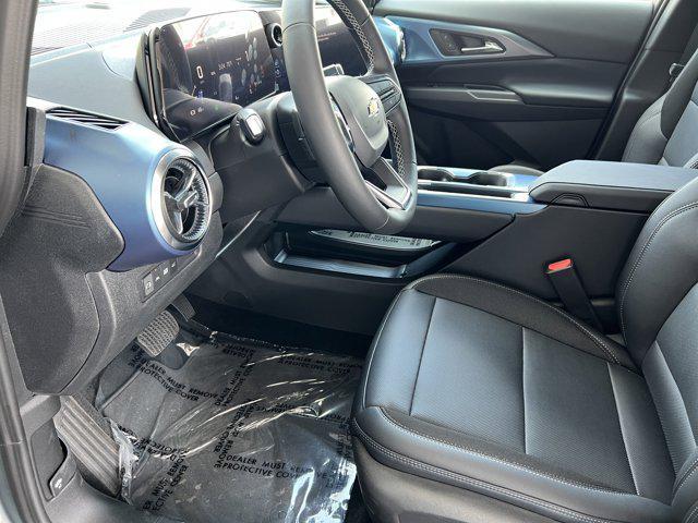 new 2025 Chevrolet Equinox EV car, priced at $41,497