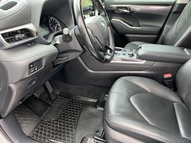 used 2021 Toyota Highlander car, priced at $35,697