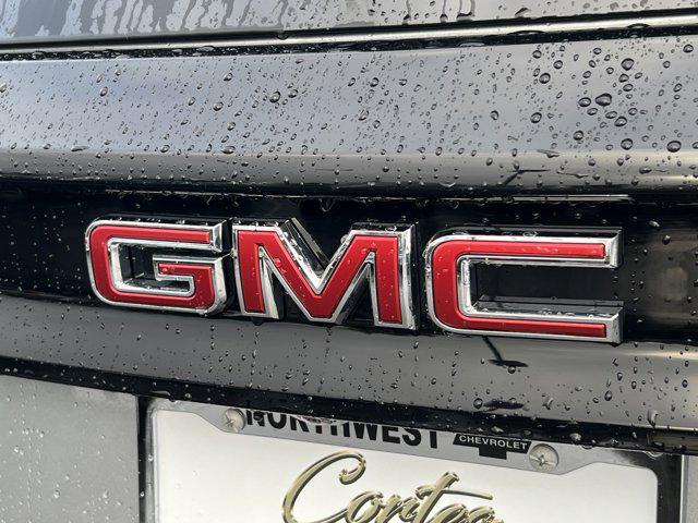 new 2025 GMC Acadia car, priced at $49,197