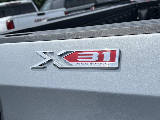 new 2025 GMC Sierra 1500 car, priced at $57,247