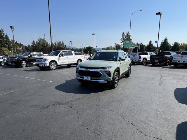 used 2025 Chevrolet TrailBlazer car, priced at $25,897