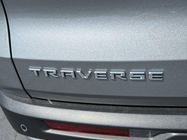 new 2025 Chevrolet Traverse car, priced at $40,595