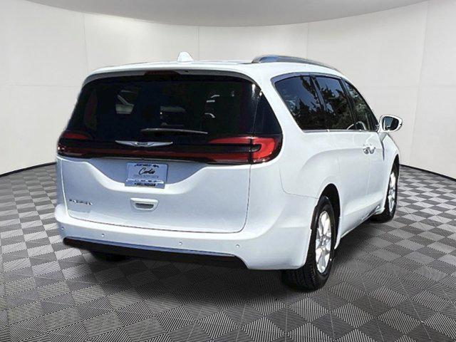 used 2021 Chrysler Pacifica car, priced at $25,997