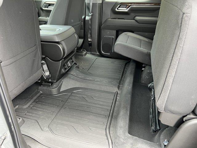 new 2025 GMC Sierra 1500 car, priced at $48,300
