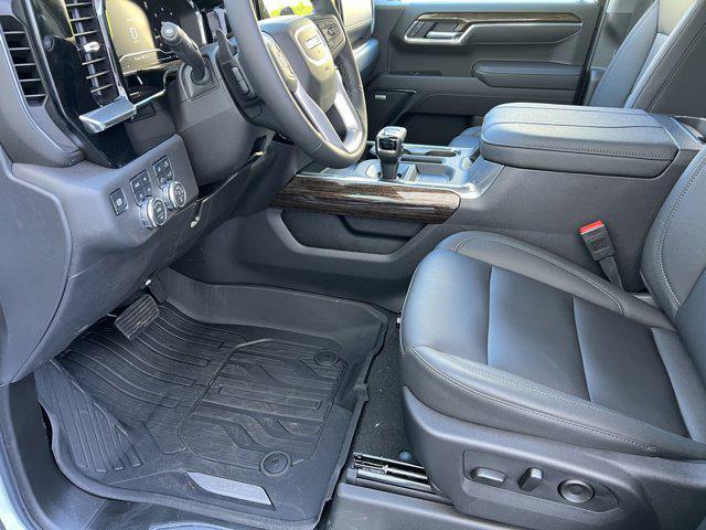 new 2025 GMC Sierra 1500 car, priced at $56,247