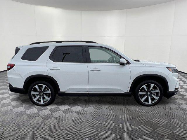 used 2024 Honda Pilot car, priced at $41,795