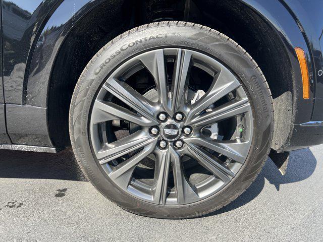 new 2025 Cadillac OPTIQ car, priced at $57,790