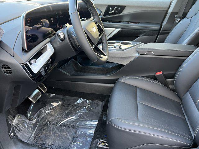 new 2025 Cadillac OPTIQ car, priced at $57,790
