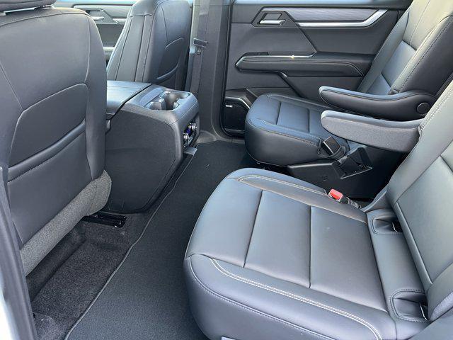 new 2025 GMC Acadia car, priced at $52,097