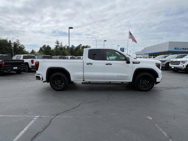 new 2025 GMC Sierra 1500 car, priced at $45,550