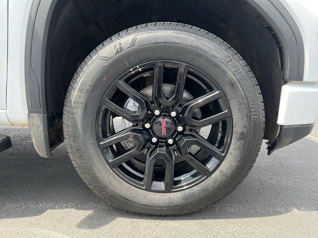 new 2025 GMC Sierra 1500 car, priced at $48,000