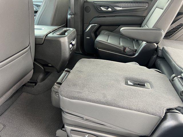 used 2024 GMC Yukon car, priced at $75,997