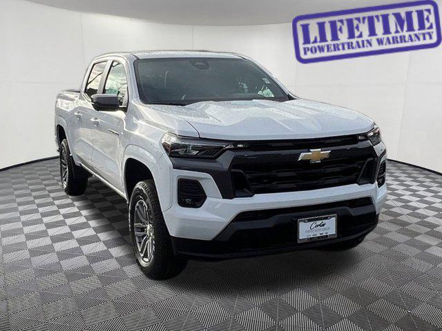 new 2024 Chevrolet Colorado car, priced at $39,997