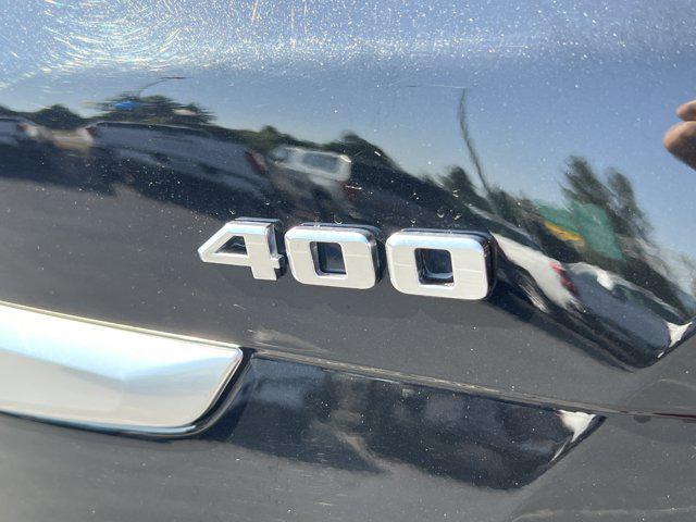 used 2024 Cadillac XT5 car, priced at $42,997