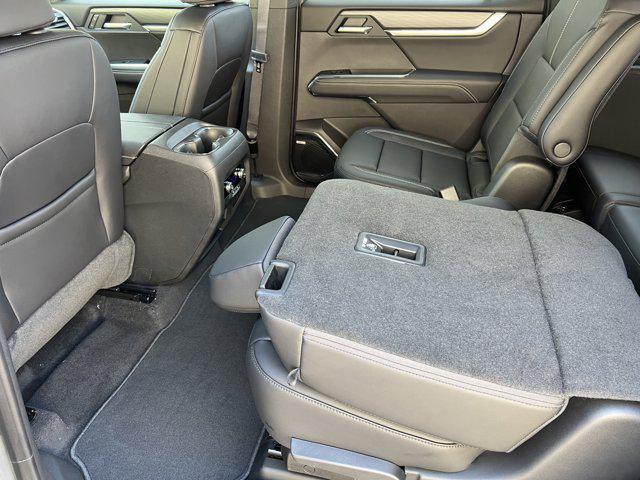 new 2025 GMC Acadia car, priced at $50,397