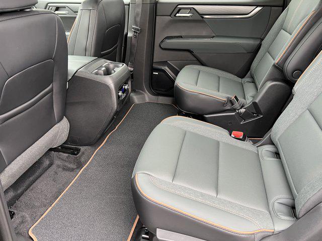 new 2025 GMC Acadia car, priced at $50,884