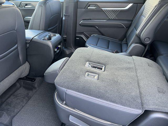new 2025 GMC Acadia car, priced at $59,359