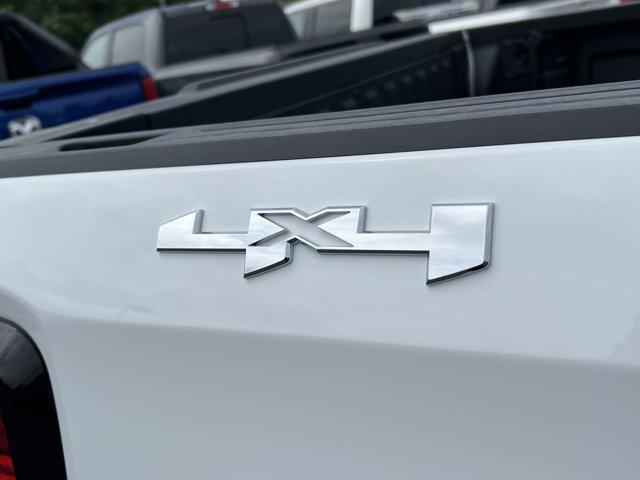 new 2025 GMC Sierra 1500 car, priced at $51,014
