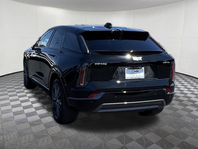 new 2025 Cadillac OPTIQ car, priced at $56,897