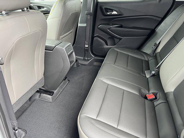 new 2025 Chevrolet Trax car, priced at $24,997