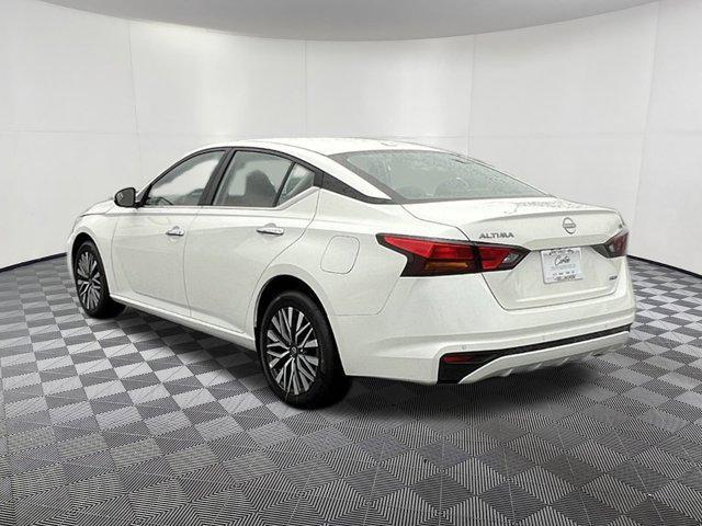 used 2023 Nissan Altima car, priced at $21,397