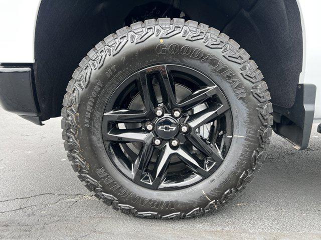 new 2025 Chevrolet Silverado 1500 car, priced at $45,000