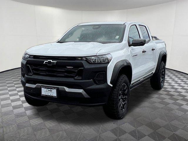 new 2025 Chevrolet Colorado car, priced at $44,997